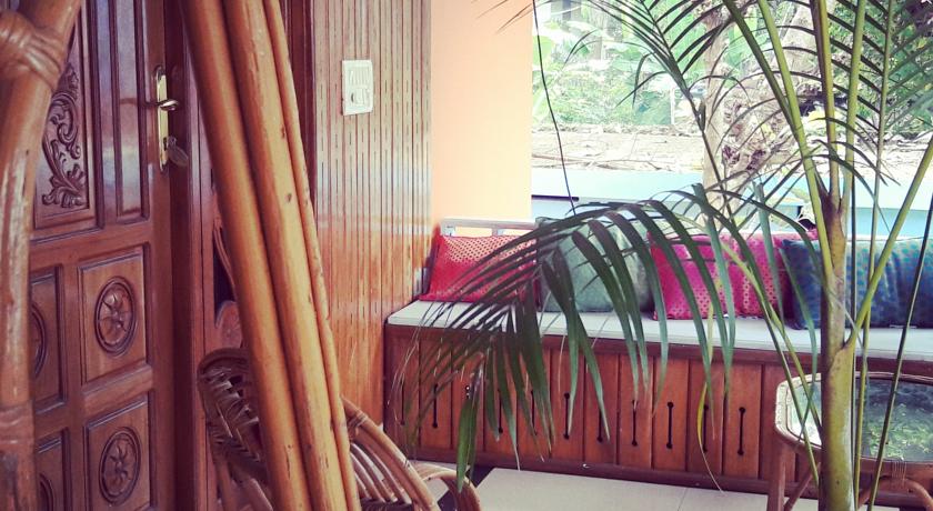 Фото 
Golden Sands
