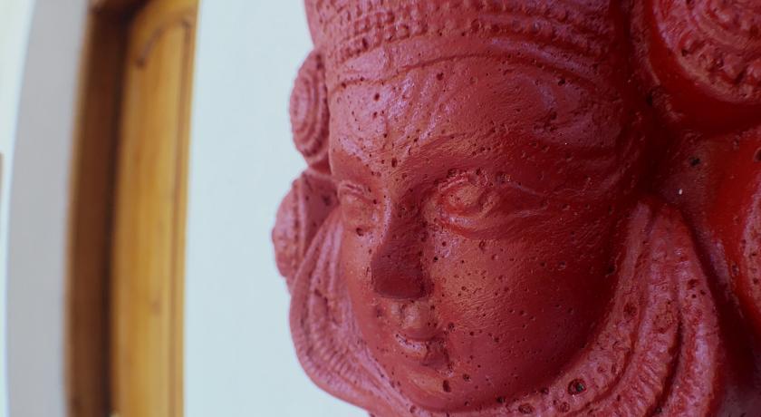 Фото 
Lakshmi House
