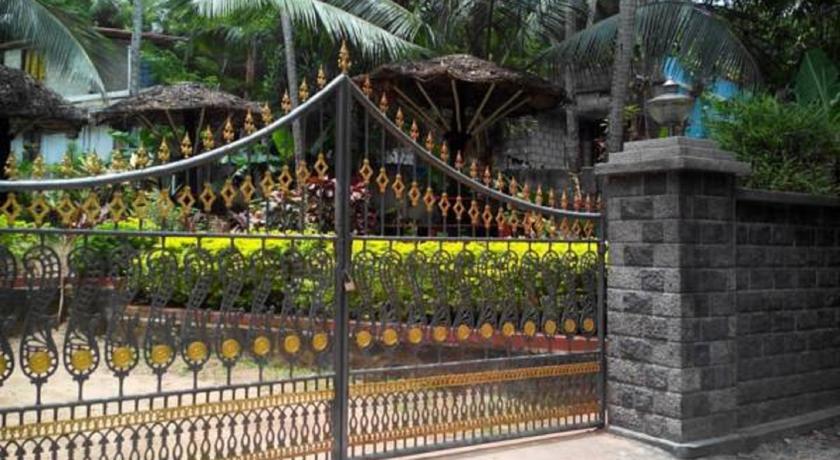 Фото 
Bonfire Hostels - Rishikesh
