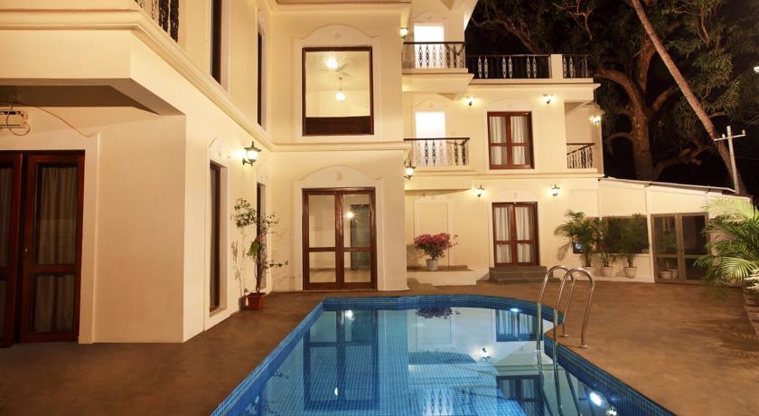 Фото 
Braganza Guest House
