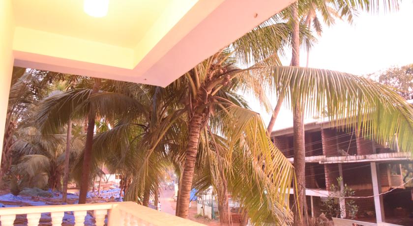 Фото 
Larios Beach Holidays
