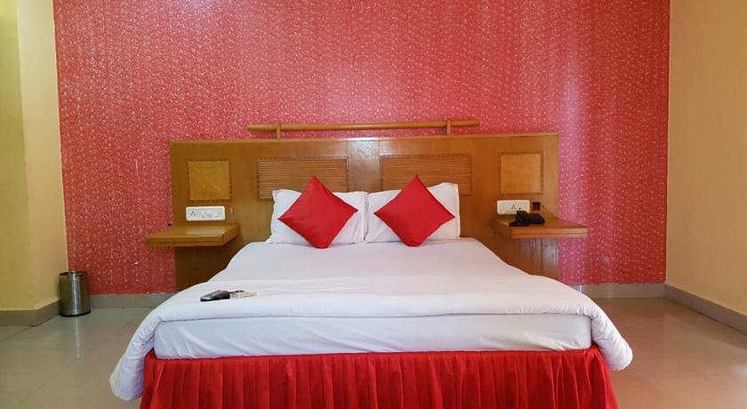 Фото 
The Fern Gardenia Resort
