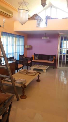 Фото 
SUMMER by thehostelcrowd
