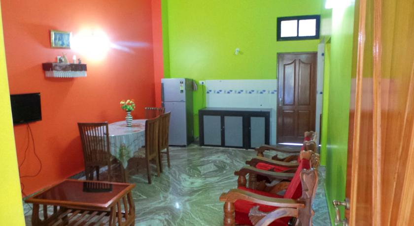 Фото 
Jessia Brown Bread Coco Huts
