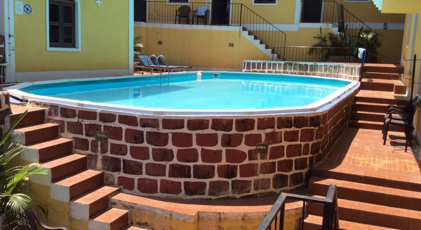 Фото 
Hotel Hill Rock
