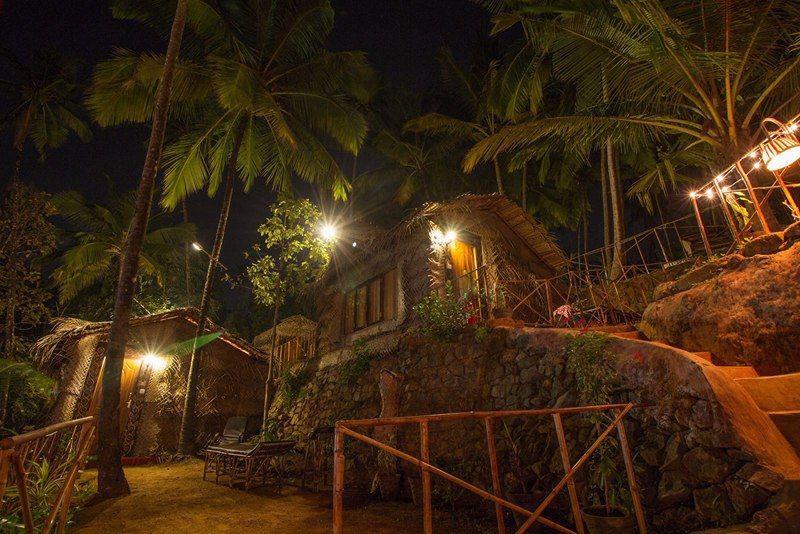 Фото 
Shiva Garden Beach Huts
