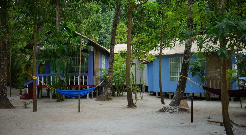 Фото 
Sarah Guest House
