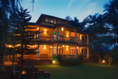 Фото 
Hotel Ambasador
