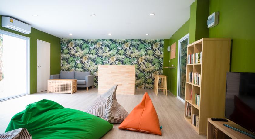 Фото 
The Habitat Hostel Koh Chang
