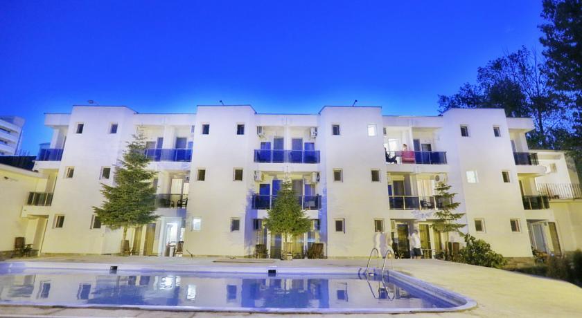 Фото 
Mamaia Summer Lake View Apartment
