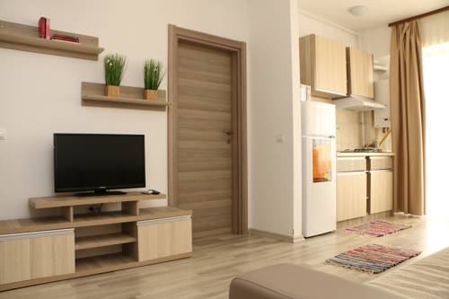 Фото 
Castel Iezer
