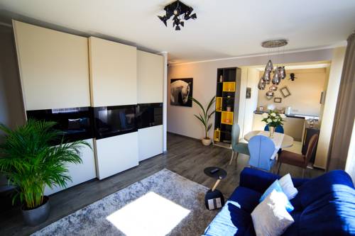 Фото 
David Apartment
