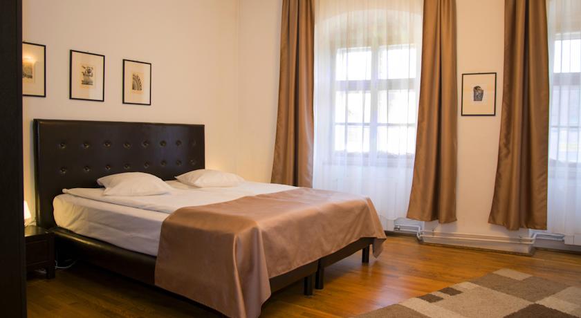 Фото 
Hotel Pamira
