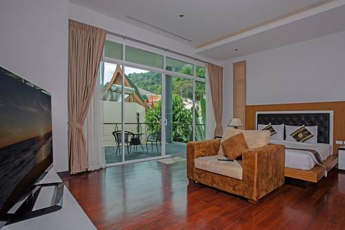 Фото 
Kata Horizon Villa A2 - 4 Bedrooms
