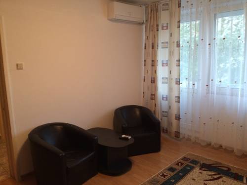 Фото 
Hotel Neon
