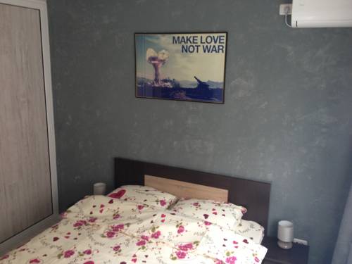 Фото 
Hotel Trio
