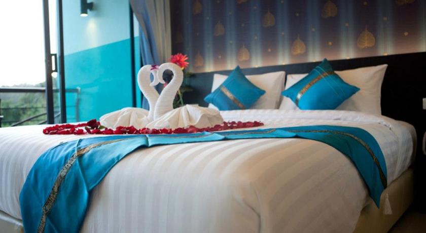 Фото 
Kata Green Beach Hotel
