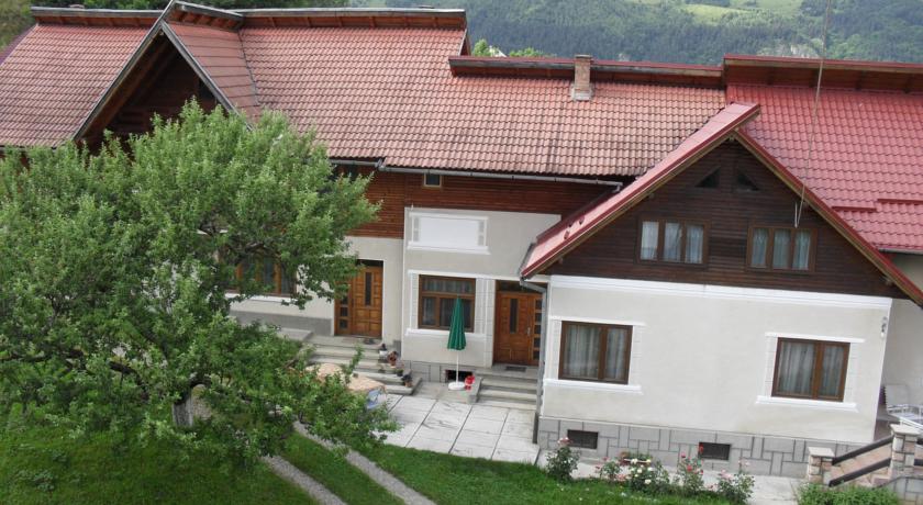 Фото 
Hotel Pacsirta
