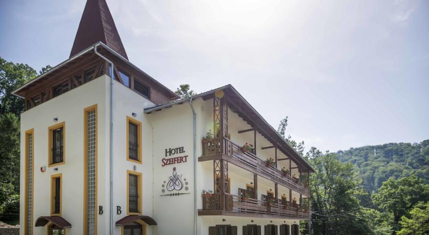 Фото 
Botanical Garden Villa
