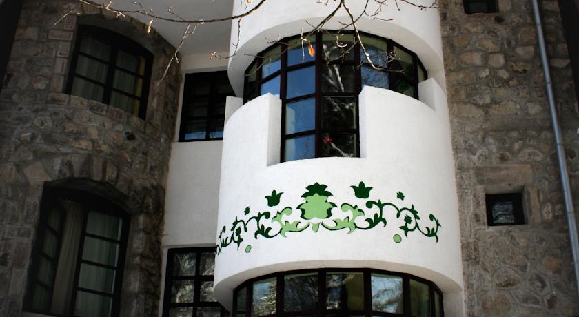 Фото 
Pensiunea La Bunica 2
