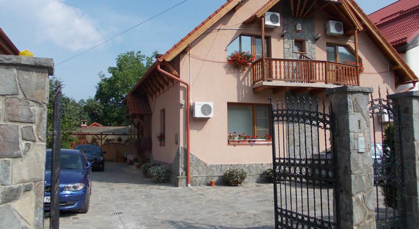 Фото 
Schassburger Tor
