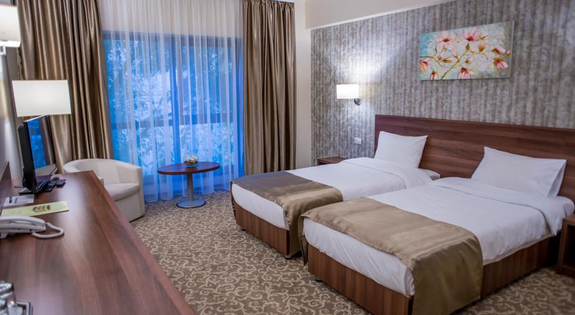 Фото 
Hotel Ramada Oradea
