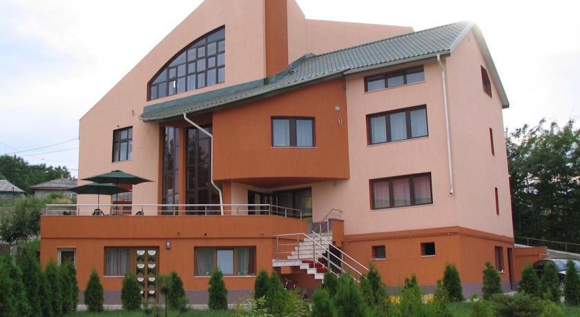 Фото 
Pension Varadia
