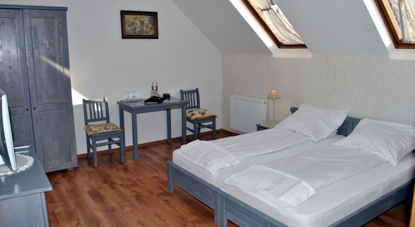 Фото 
Hotel Crisana Arad
