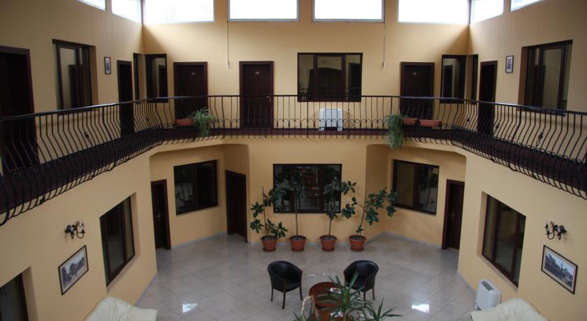 Фото 
Pension Condor
