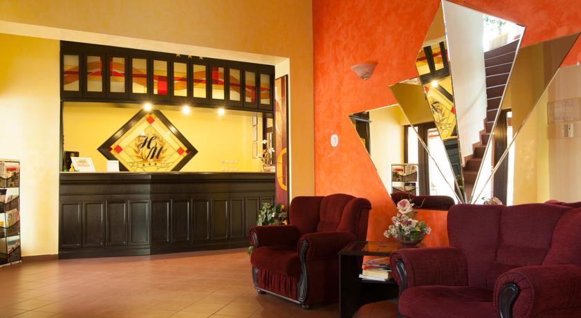 Фото 
Charming 3-Bedroom Apartment
