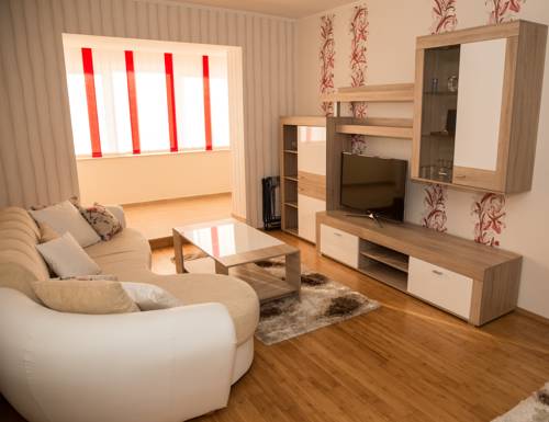 Фото 
Vila Pinul si Mesteacanul
