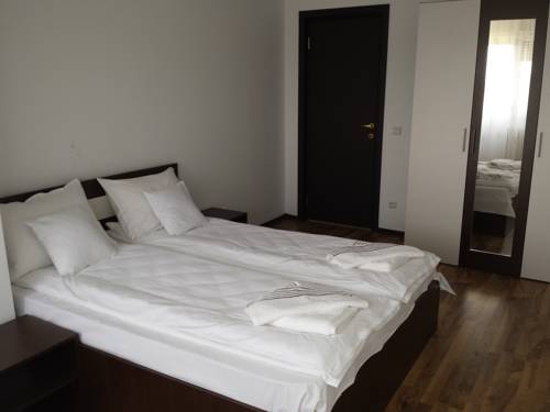 Фото 
Casuta din Padure
