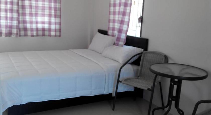 Фото 
Isdaris Apartment
