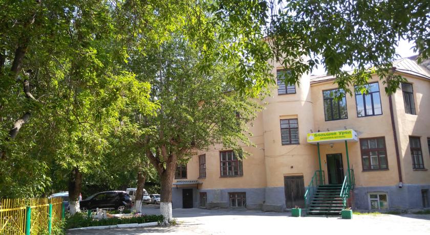 Фото 
Апартаменты с тремя спальнями &quot;Светлана&quot;
