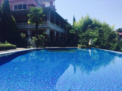 Фото 
Особняк на Театральной
