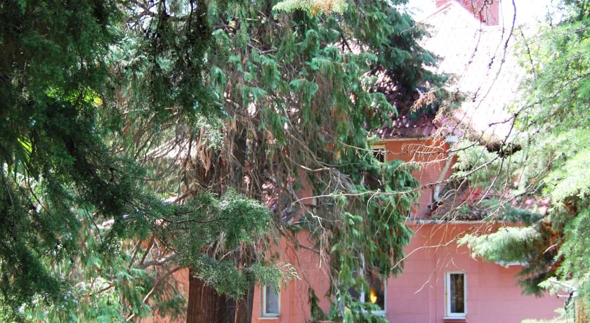 Фото 
Клуб Отель Корона
