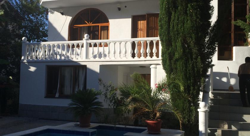 Фото 
Отель Ривьера
