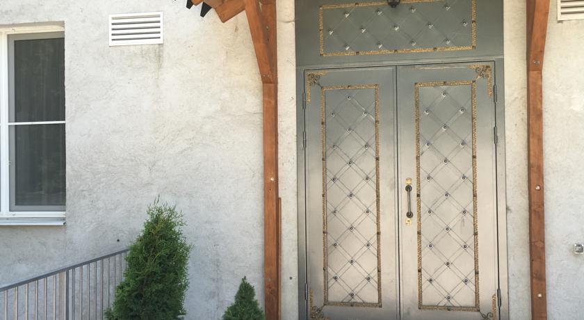 Фото 
Апартаменты Небеса
