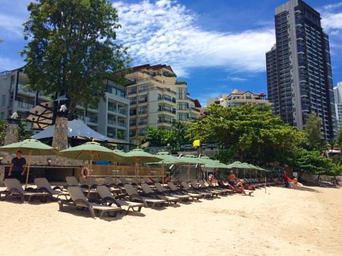 Фото 
Luxury Apartment with 3 Bedrooms
