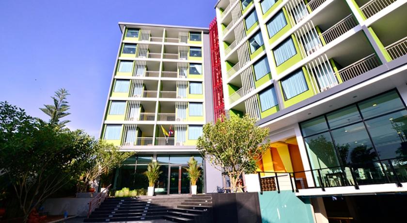 Фото 
Lakkhana Poolside Resort
