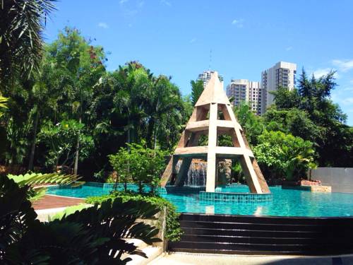 Фото 
Studio B Club Royal-3 Condominium
