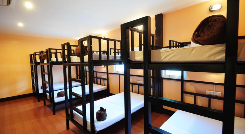 Фото 
Slinky Hostel
