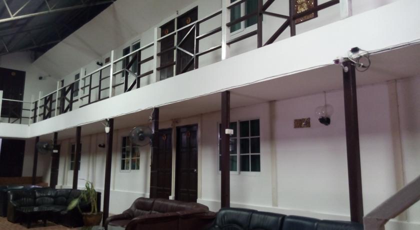 Фото 
Reggae Inn
