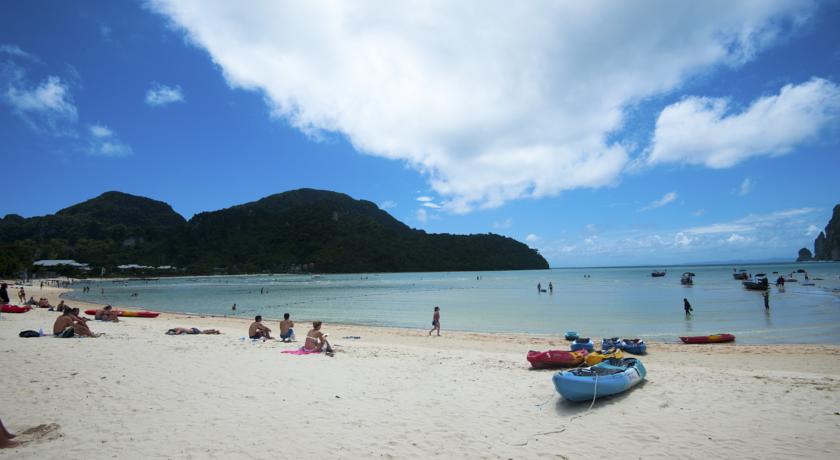 Фото 
Phi Phi Twin Palms Bungalow
