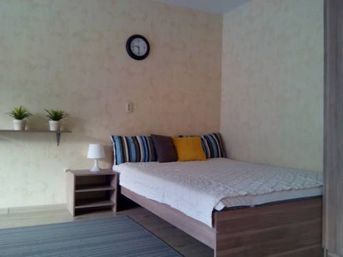 Фото 
Apartments Kvartirkino
