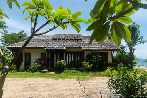 Фото 
Dhevalai Villa
