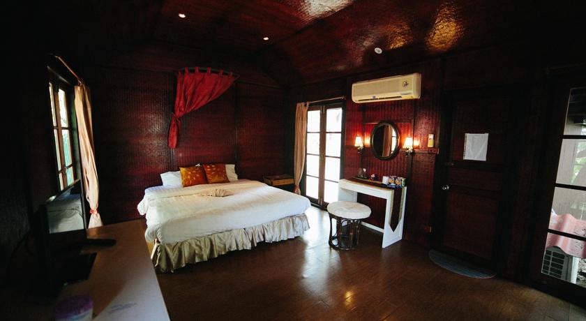 Фото 
Bamboo Tropical Lounge
