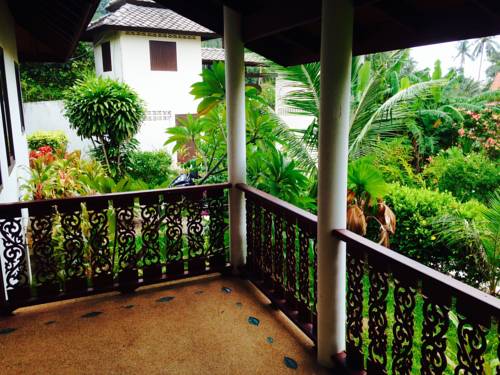 Фото 
Santi Thani Holiday Home
