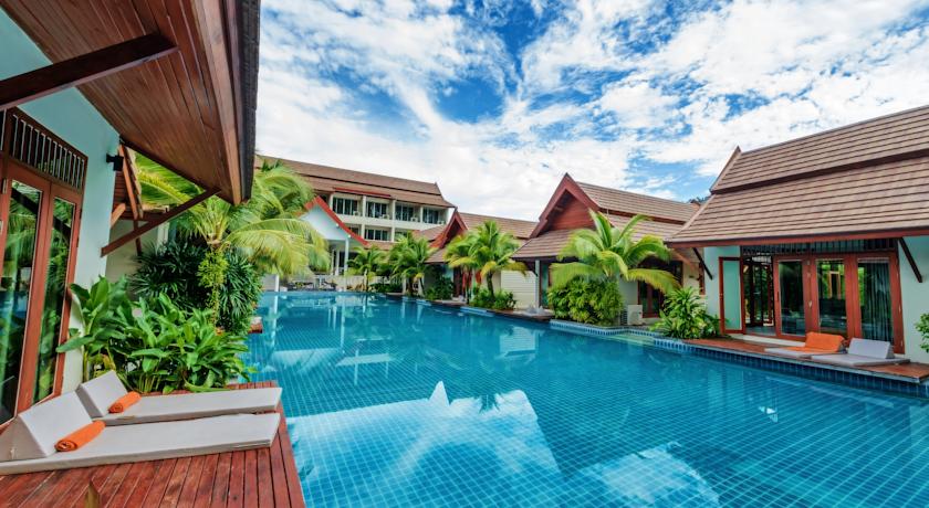 Фото 
L&#39;esprit De Naiyang Beach Resort
