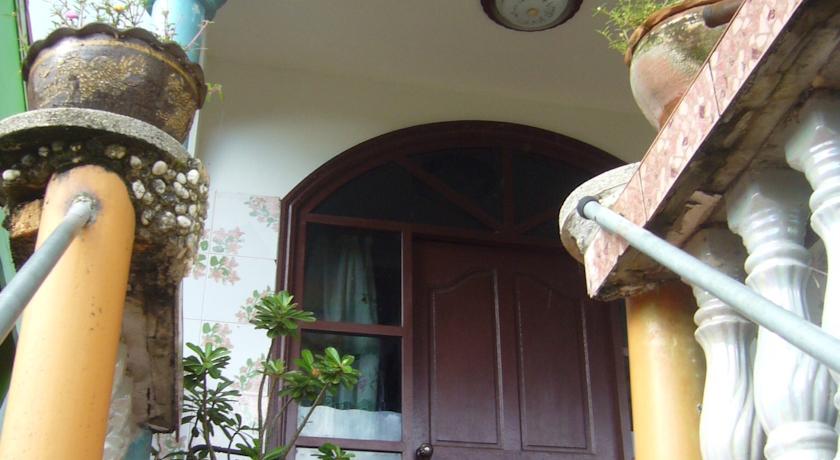 Фото 
Suwita House
